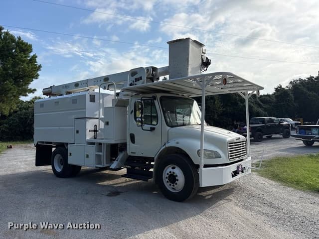 Image of Freightliner M2 equipment image 2