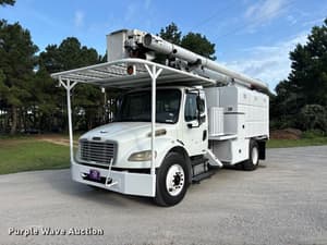 2010 Freightliner M2 Image