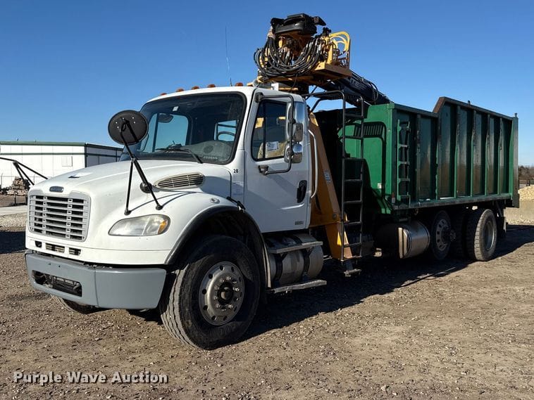 2010 Freightliner M2 Equipment Image0