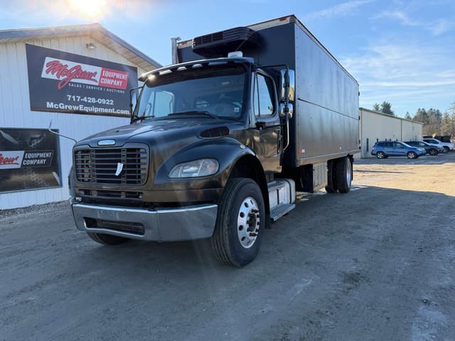 Image of Freightliner M2 equipment image 1