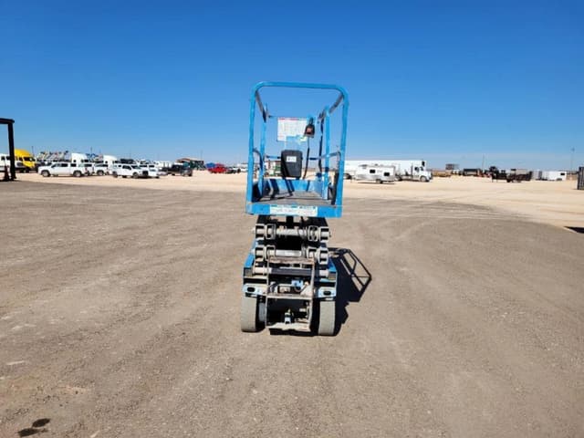 Image of Genie GS-2032 equipment image 3