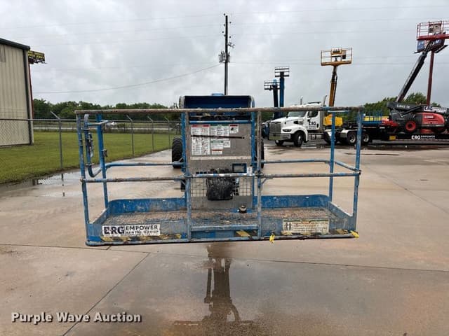 Image of Genie S-125 equipment image 1