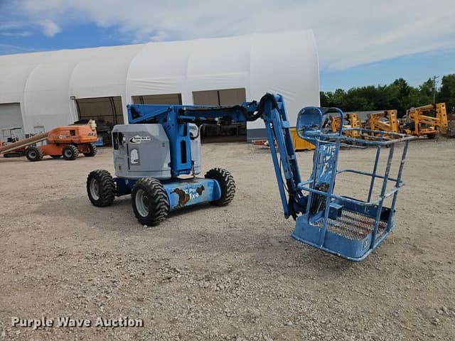 Image of Genie Z-34/22 equipment image 2
