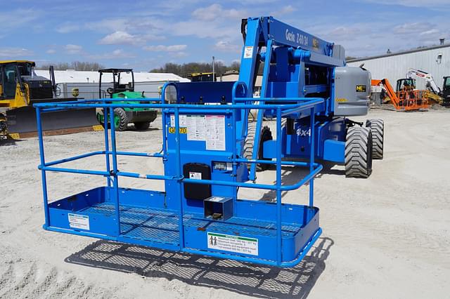 Image of Genie Z-60/34 equipment image 3