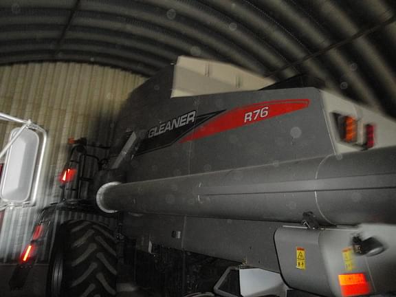 Image of Gleaner R76 Primary image