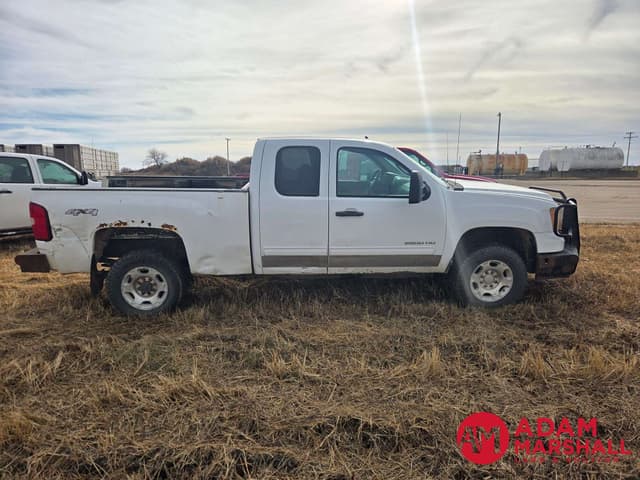 Image of GMC 2500 equipment image 2