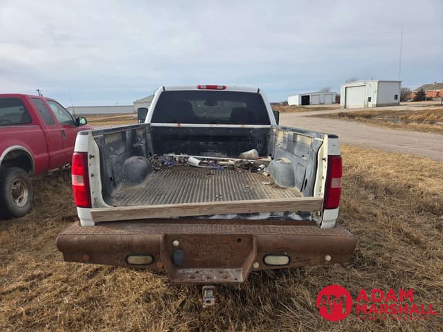 Image of GMC 2500 equipment image 4