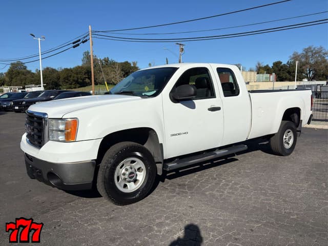 Image of GMC 3500HD equipment image 1