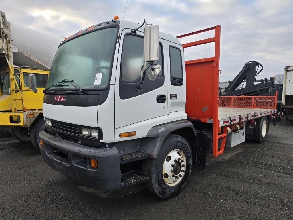 Image of GMC T8500 Primary image