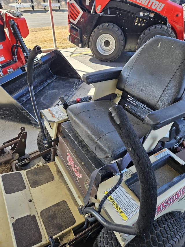Image of Grasshopper 620T2 equipment image 2