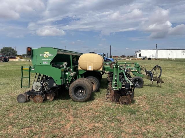 Image of Great Plains 2010P equipment image 3