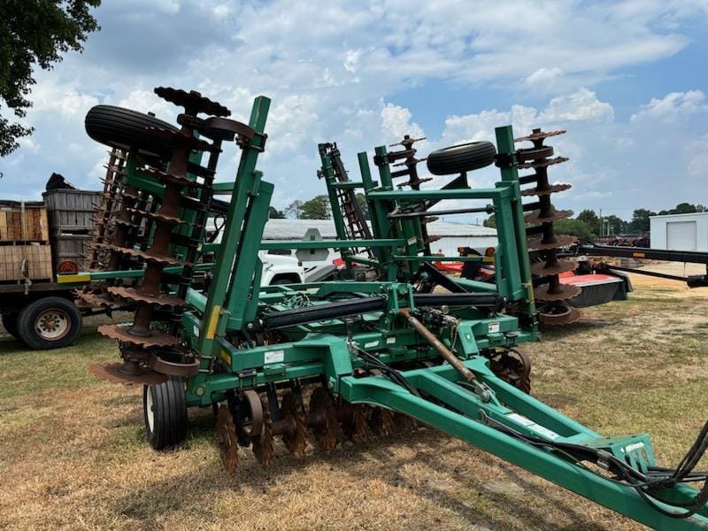 Main image Great Plains 2400TT