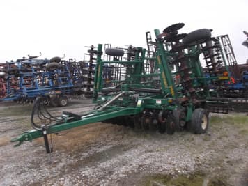 Main image Great Plains 2400TT