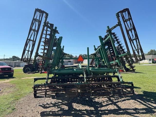 Image of Great Plains 2400TT equipment image 4