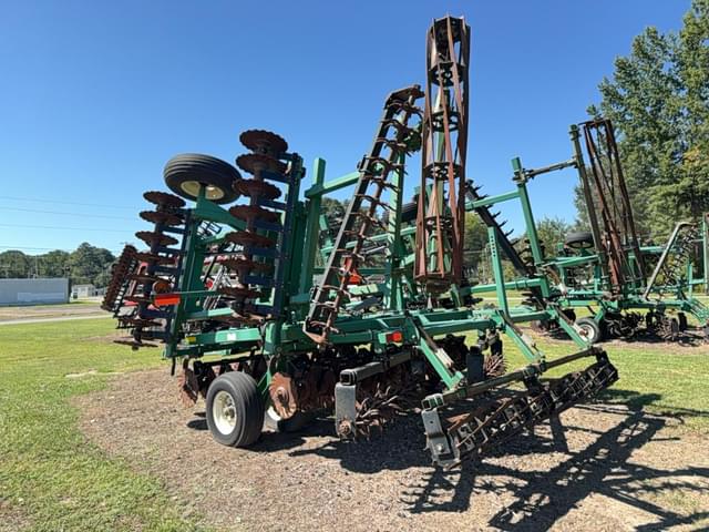 Image of Great Plains 2400TT equipment image 3