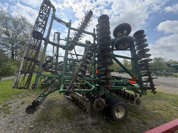 Image of Great Plains 3000TT equipment image 4