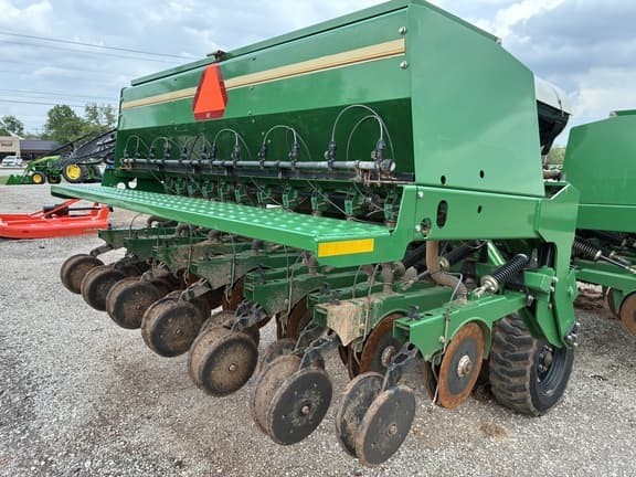 Image of Great Plains 3S-3000HD equipment image 4