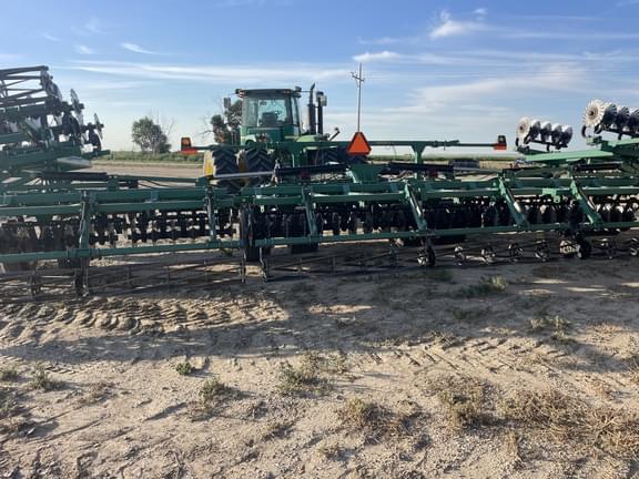 Image of Great Plains 4000TT equipment image 4