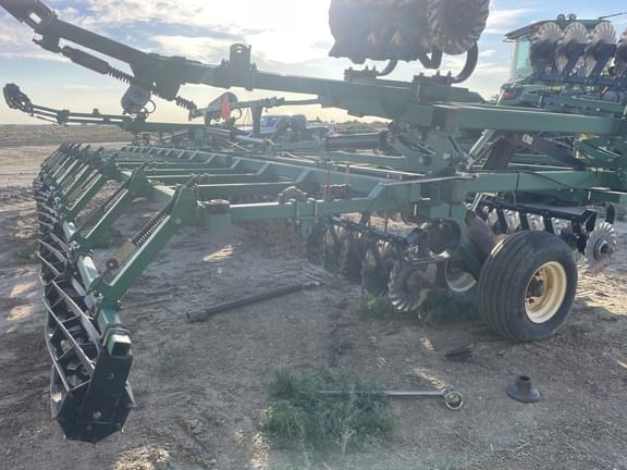 Image of Great Plains 4000TT equipment image 2