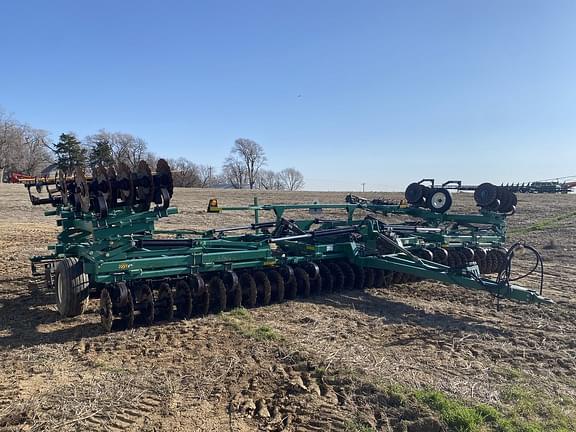 Image of Great Plains 4000TT equipment image 2