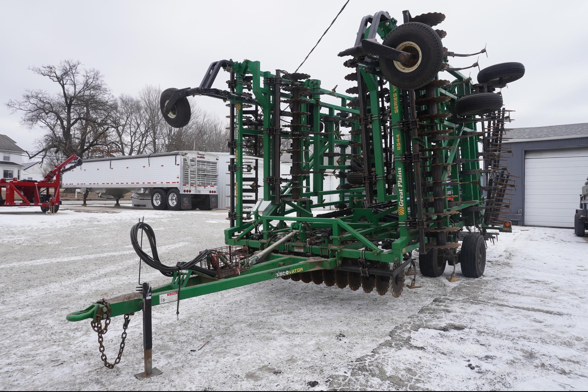 2010 Great Plains 8544DV Equipment Image0