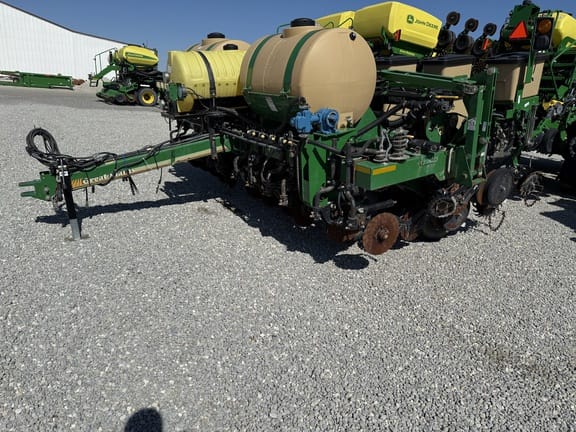 Main image Great Plains YP625A