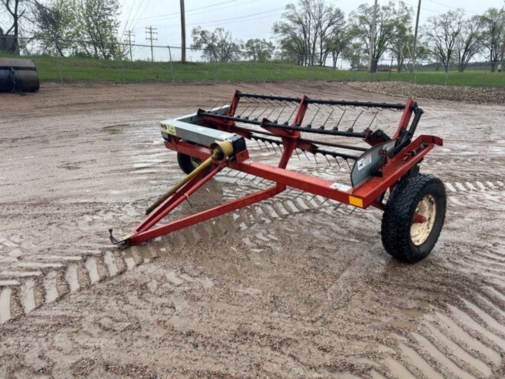 2010 H&S HT8 Equipment Image0