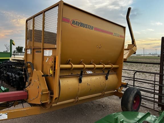 Image of Haybuster 2650 equipment image 1