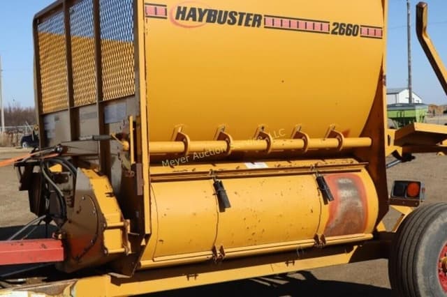 Image of Haybuster 2660 equipment image 2