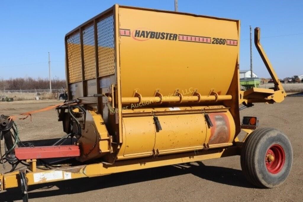 2010 Haybuster 2660 Equipment Image0