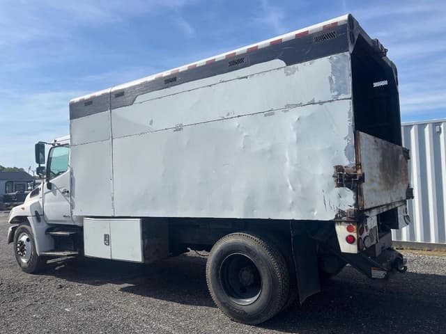 Image of Hino 338 equipment image 1