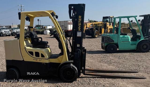 Image of Hyster 120 equipment image 3
