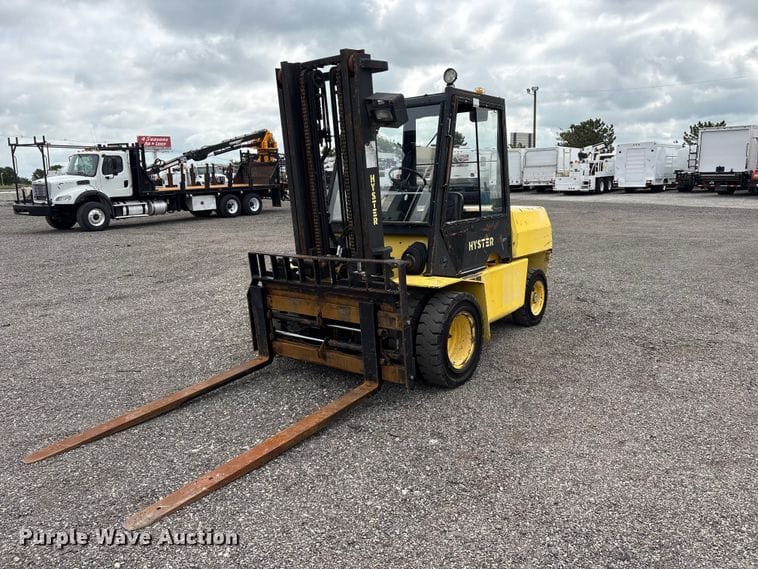 2010 Hyster H110XL Equipment Image0