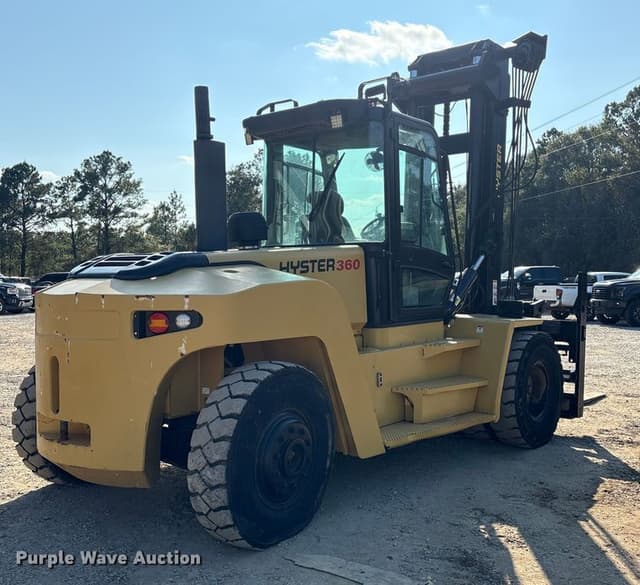 Image of Hyster H360HD equipment image 4