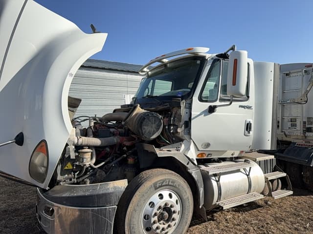 Image of International ProStar equipment image 1