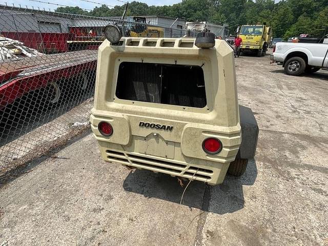 Image of Ingersoll Rand P185 equipment image 3