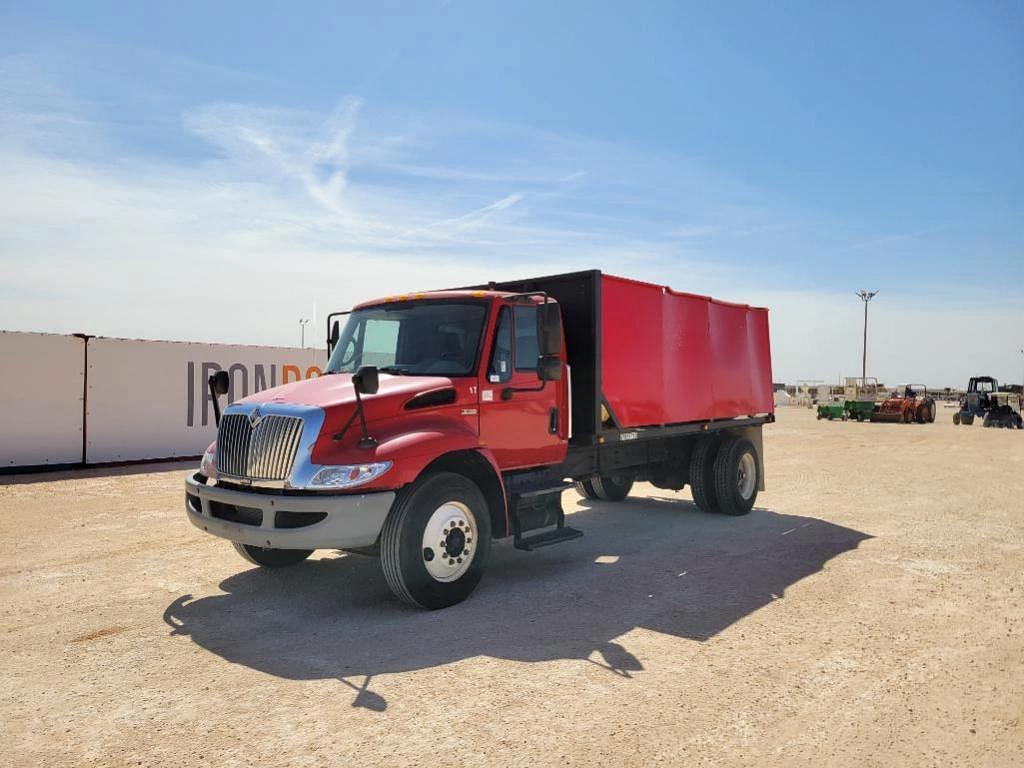 Image of International 4300 Primary image