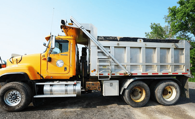 Image of International 5500i equipment image 2