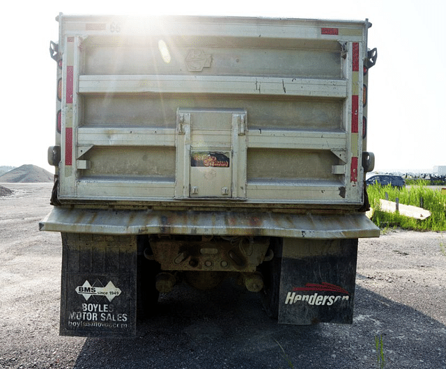 Image of International 5500i equipment image 4