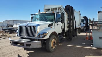 Main image International Maxxforce 7400