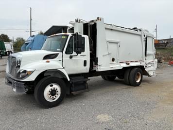 Main image International 7400 SBA