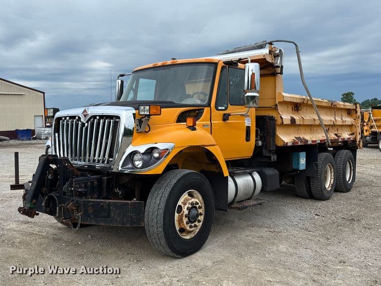 Image of International 7500 Primary image
