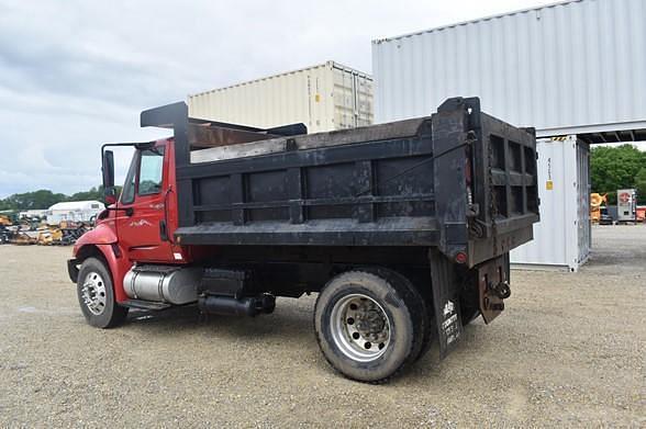 Image of International Durastar 4300 equipment image 4