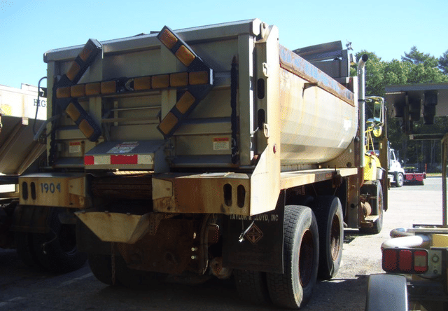 Image of International Paystar 5600 equipment image 2