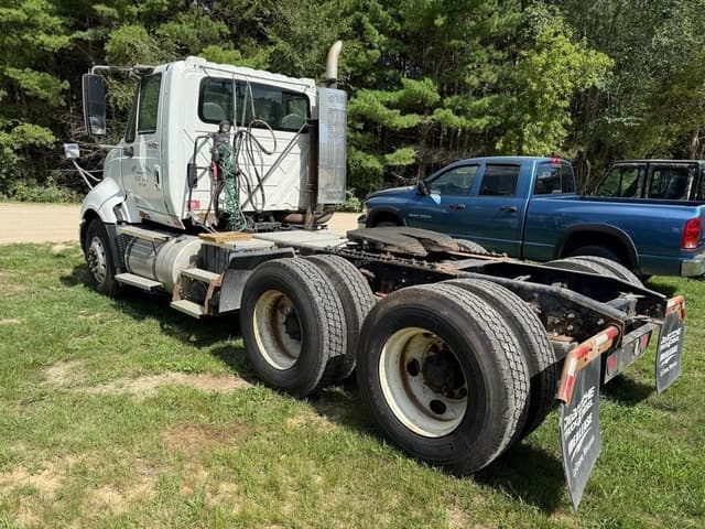 Image of International ProStar equipment image 3