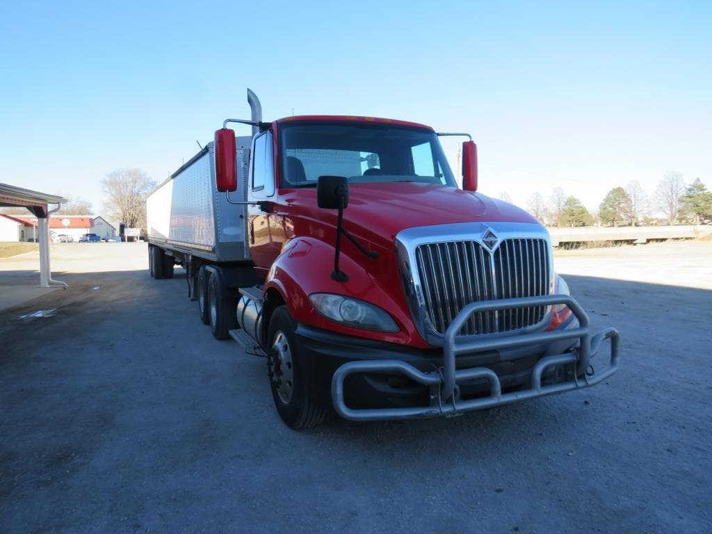 Image of International ProStar Primary image