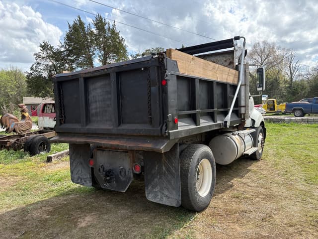 Image of International ProStar Premium equipment image 2