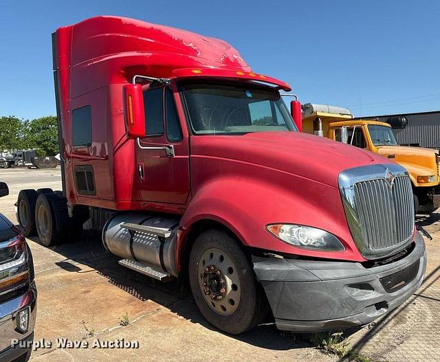 Image of International ProStar Premium equipment image 2
