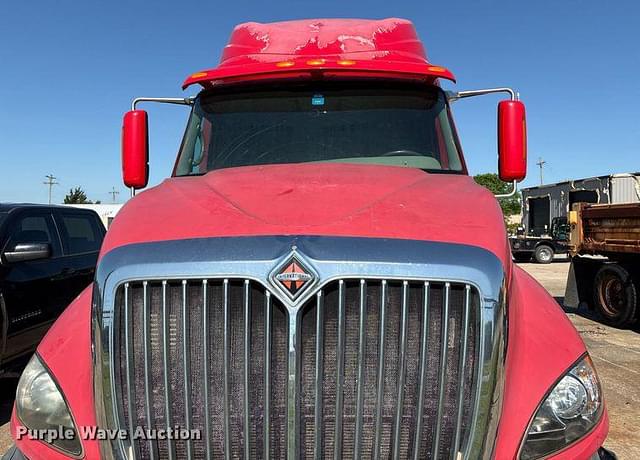 Image of International ProStar Premium equipment image 1