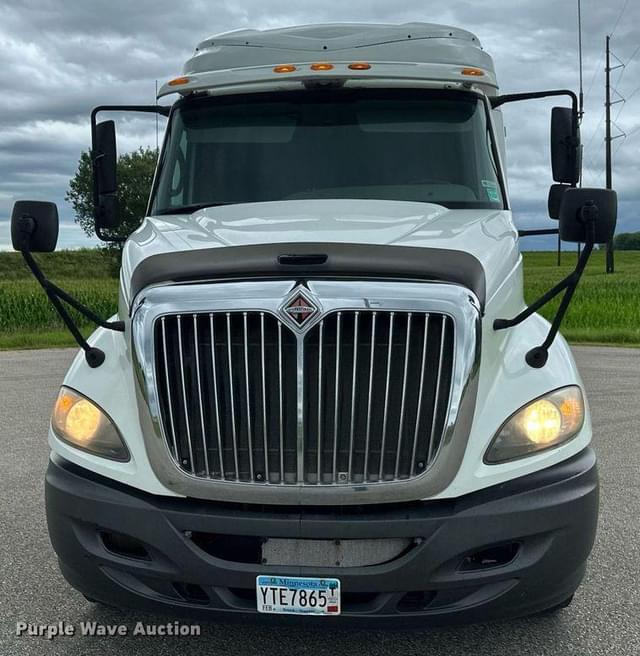 Image of International ProStar equipment image 1
